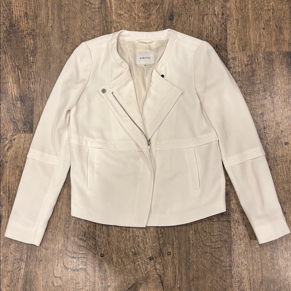 Aritzia Babaton White/Cream Women's Blazer - Picture 1 of 15